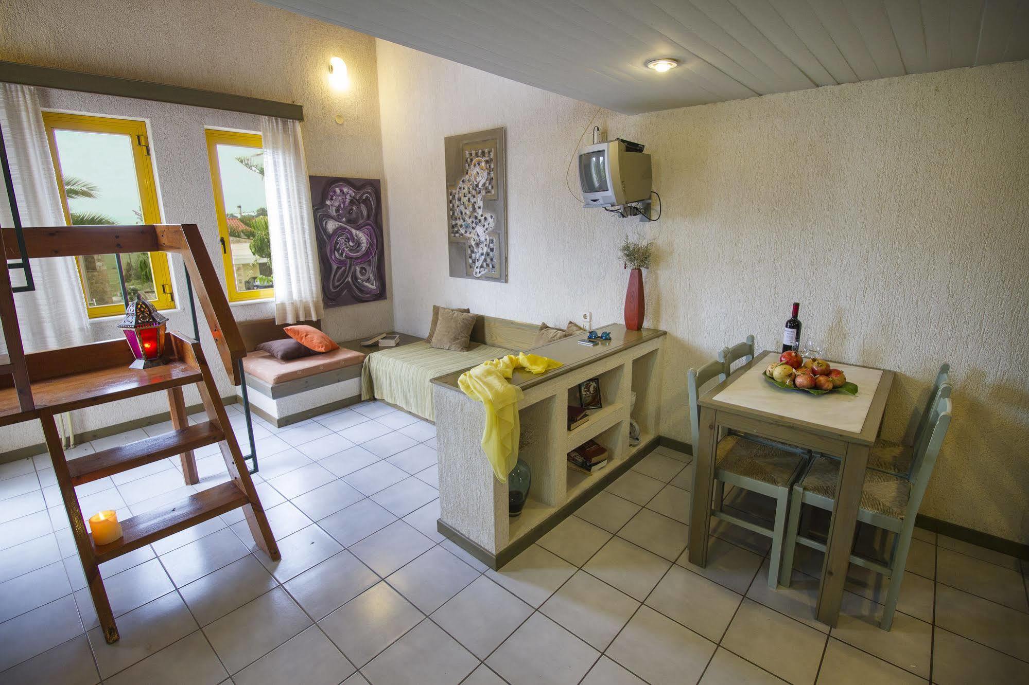 Lycasti Maisonettes Tavronitis  Luaran gambar