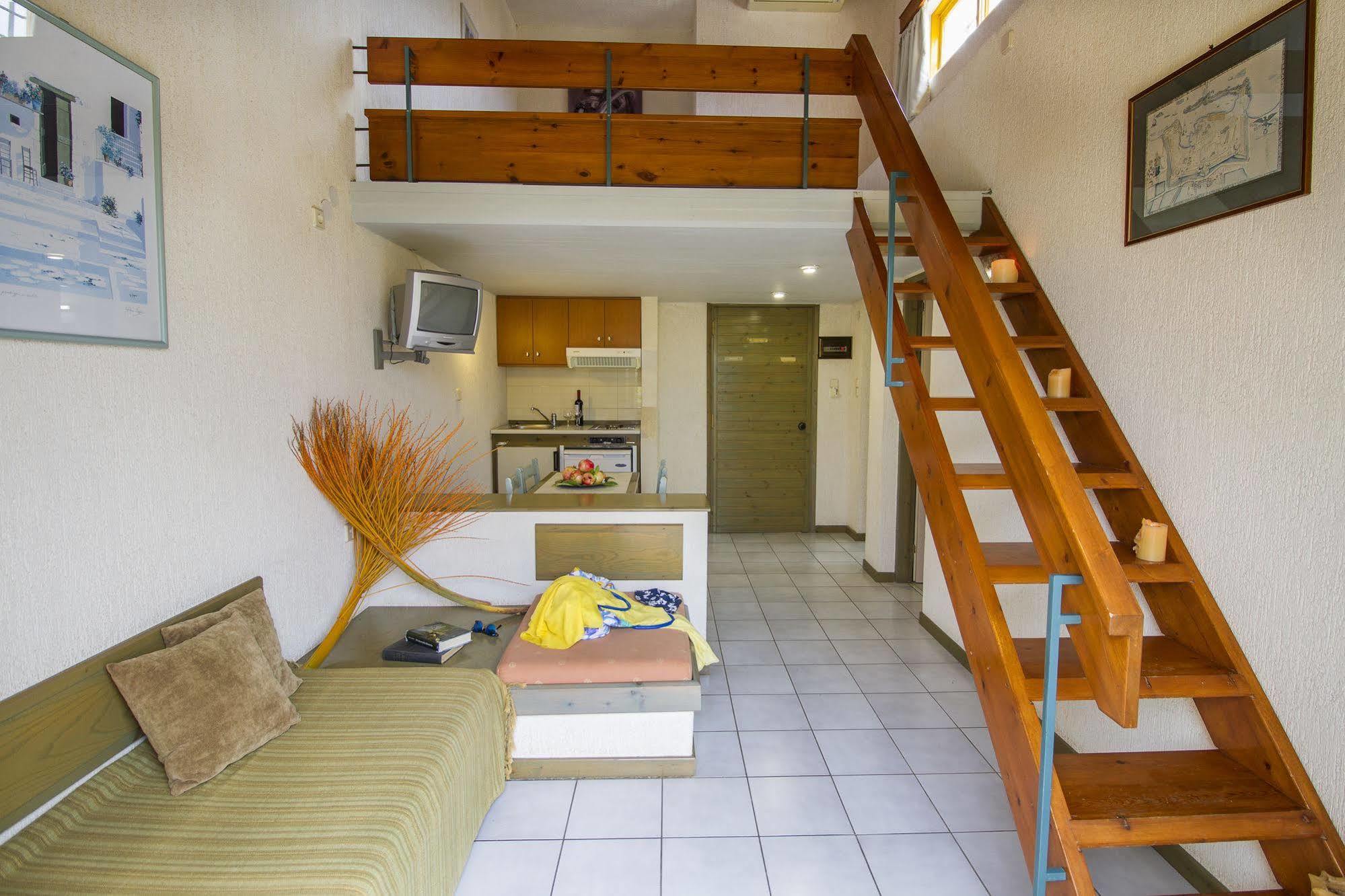 Lycasti Maisonettes Tavronitis  Luaran gambar